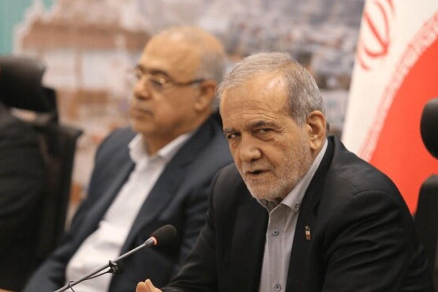 تصویر مسئولان منتظر بودجه‌های دولتی نمانند