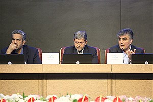بانک‌ها باغبانان تولیدکنندگان باشند