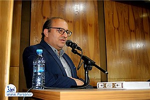 حافظ فرا جهانی را سیاسی نکنید!