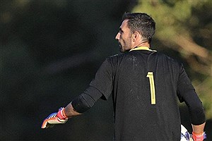 حبیب فر عباسی دروازه‌بان اول شد