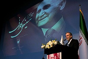 وزیر امور خارجه ایران در مراسم بزرگداشت حسین کلانی حاضر شد