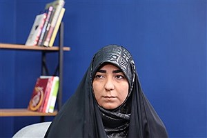 رنگ و طرح‌های خاص، برگ برنده مانتوهای لاکچری امسال