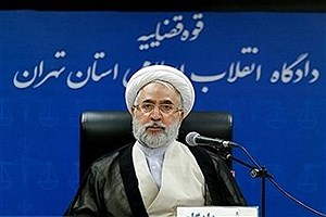 کاهش حضور دولت در اقتصاد رویکرد مثبتی است