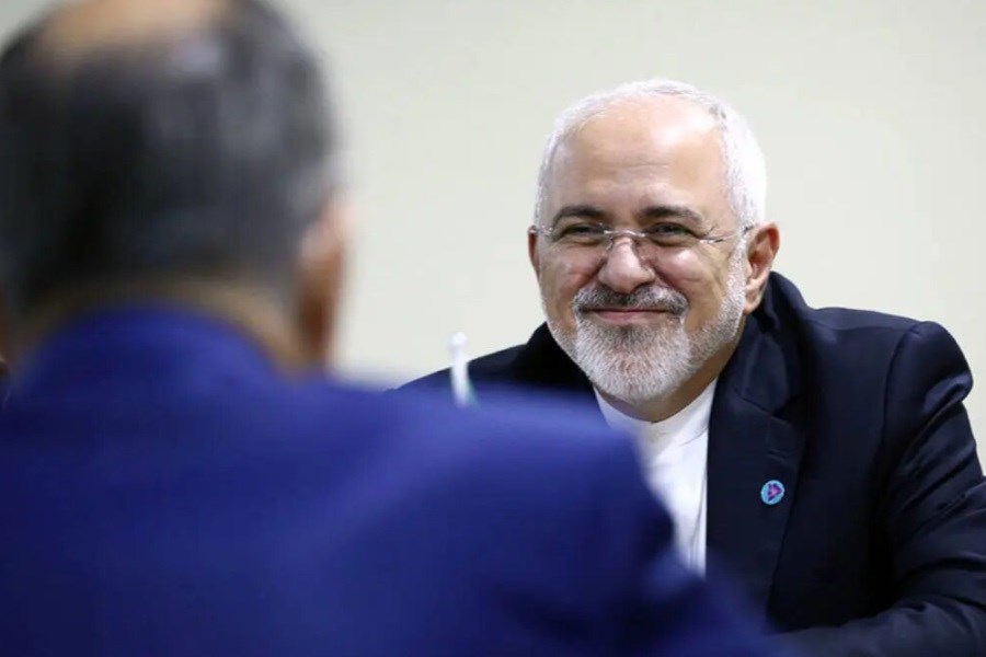 ظریف اتهامات لاوروف درباره اسنپ‌بک برجام را رد کرد: «روسیه در پی مداخله در سیاست داخلی ایران است»