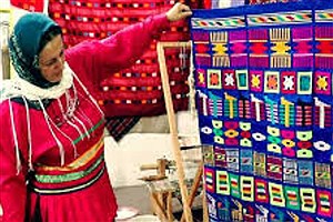 هنر دستان زنان گیلان، حالا جهانی است/ چادرشب قاسمآباد، میراثی که جهان به آن سلام کرد هنر دستان زنان گیلان، حالا جهانی است/ چادرشب قاسمآباد، میراثی که جهان به آن سلام کرد