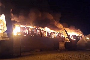 نبرد شبانه ۶ شهر با حریق مهیب فروشگاه نجف‌آباد +فیلم