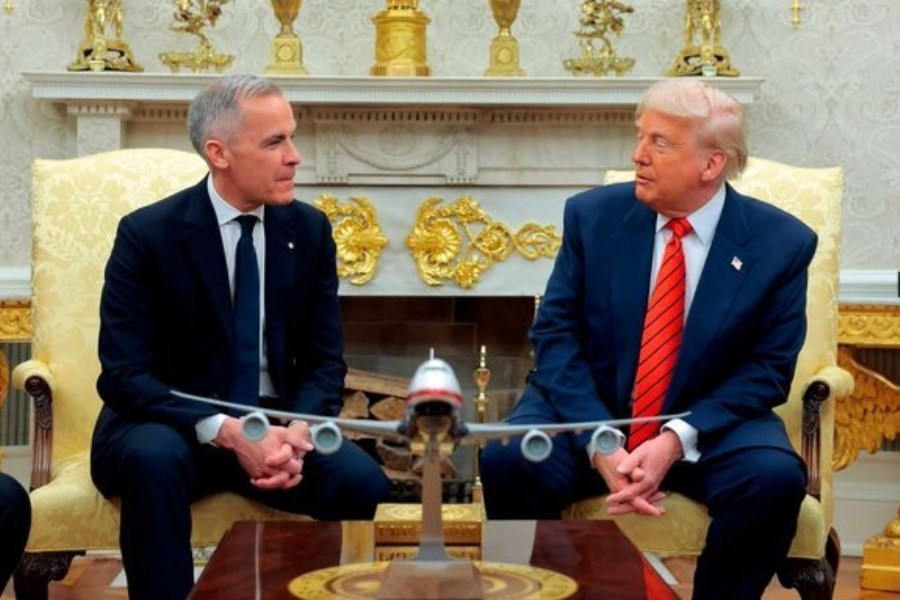 تصویر کارنی از ترامپ عذرخواهی کرد