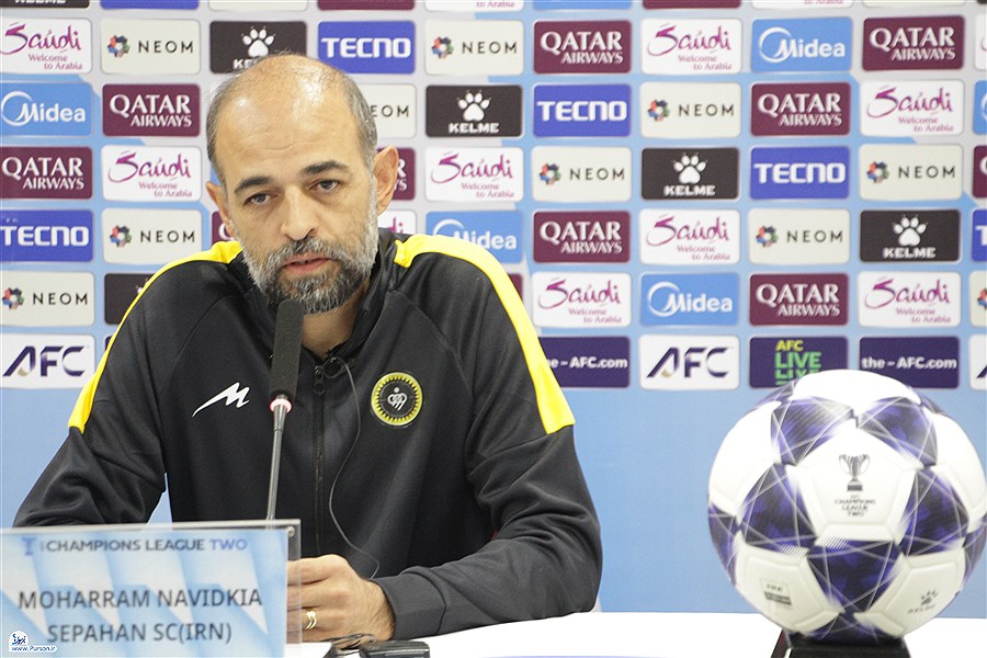 تصویر هواداران، شما رکن اصلی هستید؛ سپاهان را تنها نگذارید