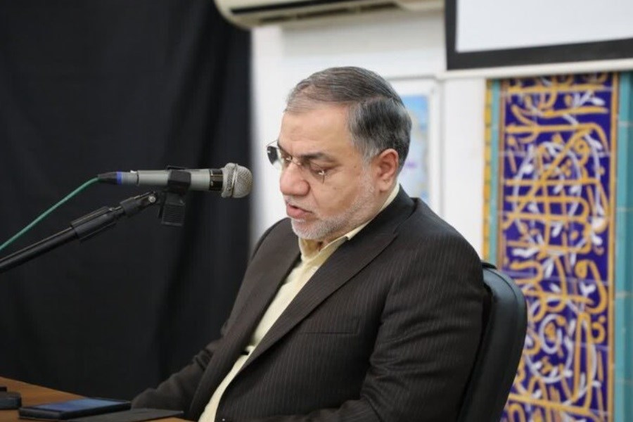 تصویر رهبر انقلاب پاسخ قاطع ایران به دشمن را هدایت کرد