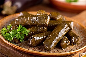 طرز تهیه دلمه برگ مو آبادانی: دستور پخت اصیل و گام به گام