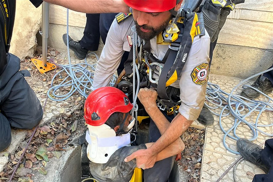 پس از دو روز ناله؛ پایان دلهره در چاه خانه متروکه اصفهان