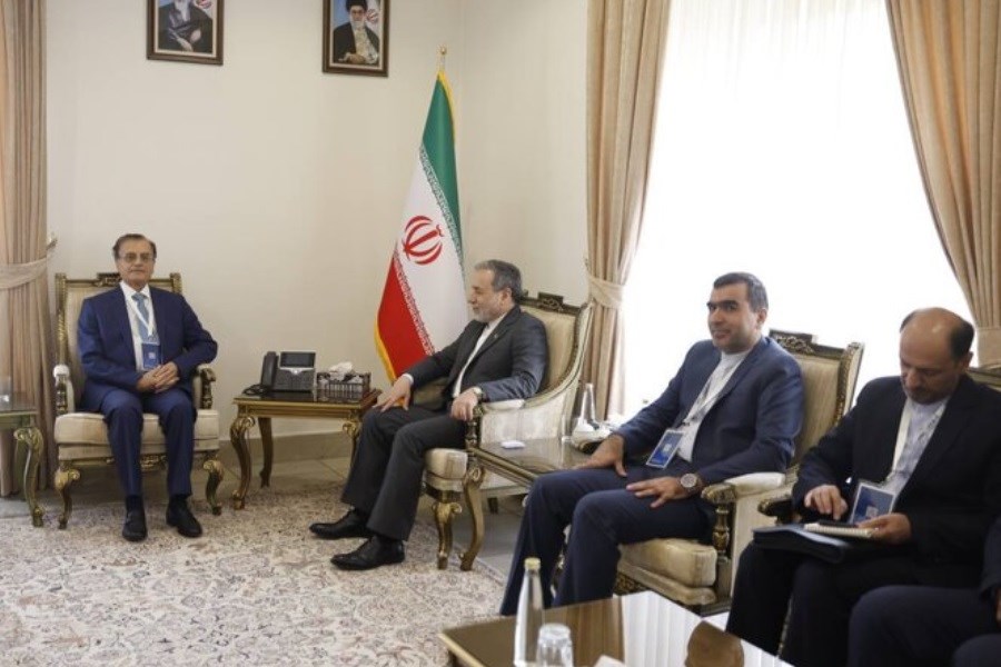 دیدار وزیر خارجه اسبق لبنان با عراقچی