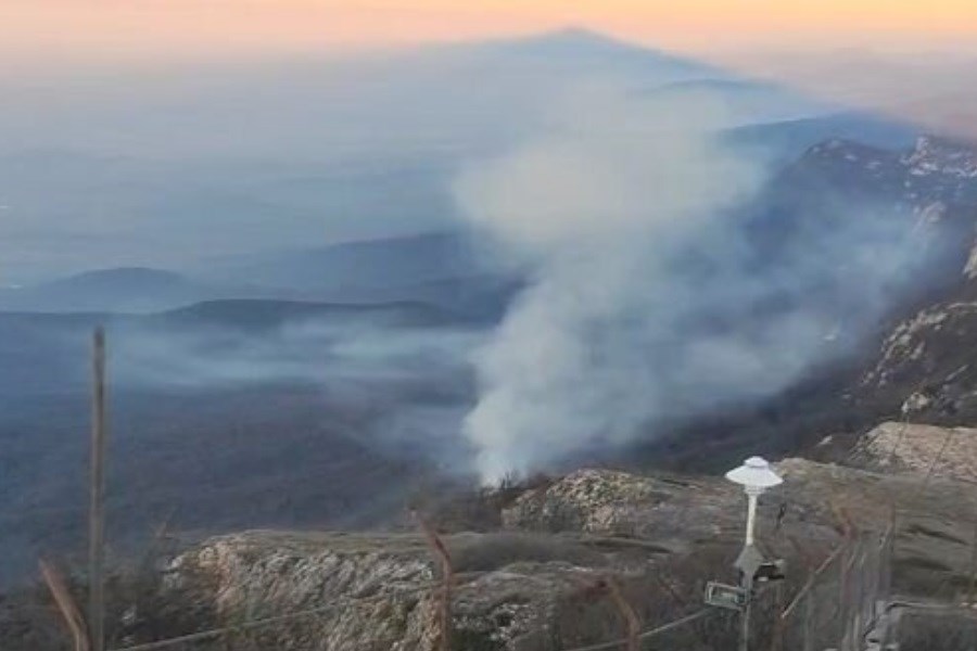 تصویر مهار آتش‌سوزی جنگل‌های کردکوی تا امشب پیش‌بینی شد