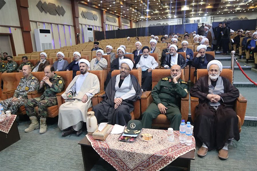 تقویت معنویت، رسالت روحانیون نیروهای مسلح