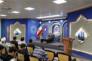 شعر ابزار اثرگذاری در جنگ‌های شناختی آخرالزمان است