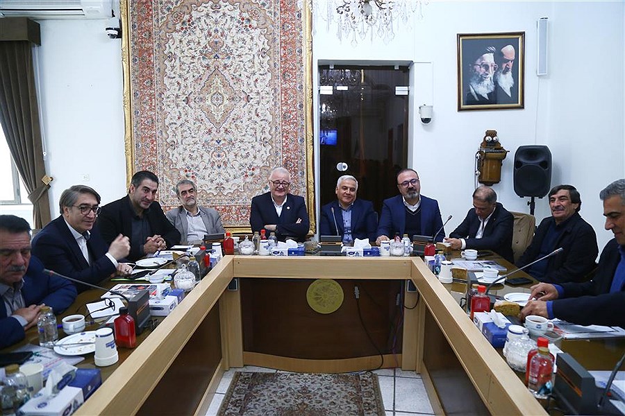 سرمایه‌گذاری، اولویت فراموش‌شده تبریز است&#47; بازنگری در حساسیت‌های اداری حوزه صنایع غذایی ضروری است