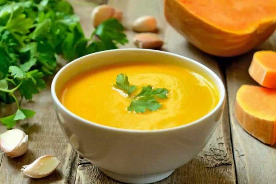 تصویر طرز تهیه آش کدو حلوایی؛ گرم‌ترین انتخاب پاییزی برای روزهای سرد