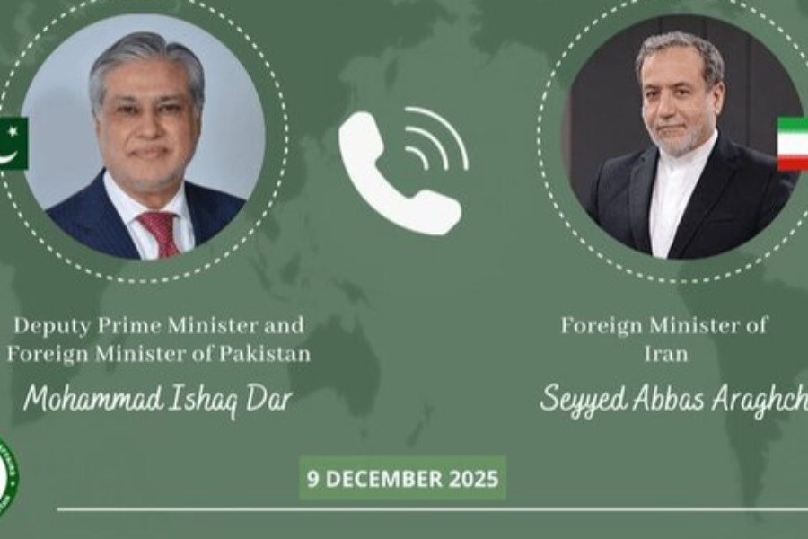 رایزنی وزرای خارجه ایران و پاکستان درباره روابط دوجانبه و تحولات منطقه‌ای