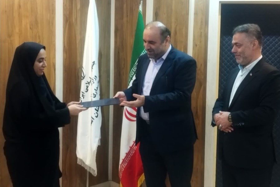 از بانوان فرمانداری املش در سالروز میلاد حضرت فاطمه زهرا(س) تجلیل شد