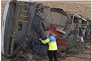 اعلام فوتی راننده اتوبوس سمیرم تکذیب شد؛ معمای ۱۱ ساعتهٔ پیدا شدن او