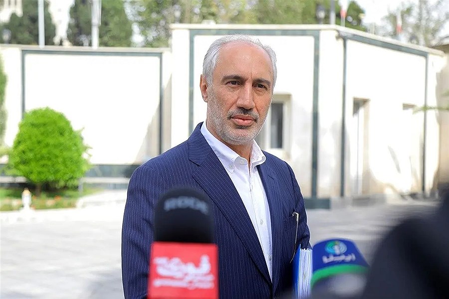 کارمندان دارای این شرایط از مالیات معاف می‌شوند+ فیلم