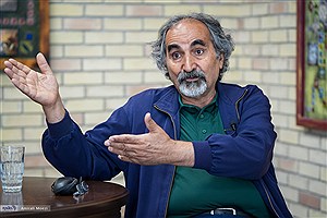 شرایط کشور جنگی است و انتخابات شوراها باید تعلیق شود