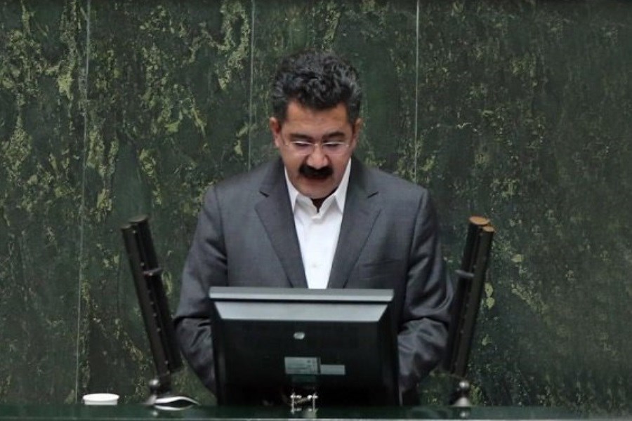 کسانی که به دنبال آشتی با آمریکا هستند، باید خجالت بکشند