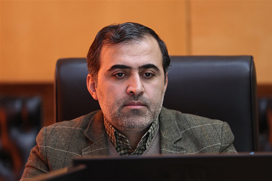 مهم ترین اولویت دستگاه های حاکمیتی باید مسئله امنیت و معیشت مردم باشد