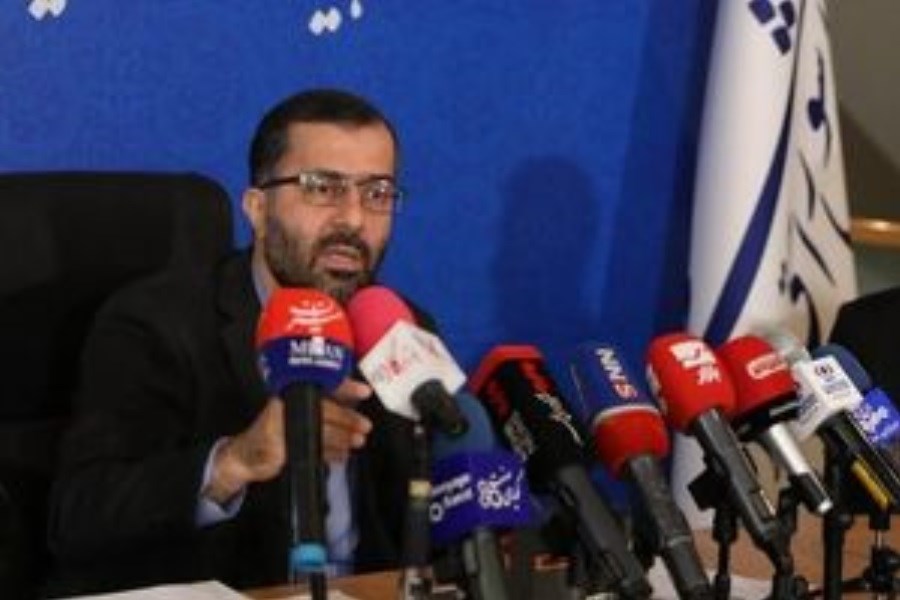 مخالفت مجلس با افزایش قیمت خودرو/ حداقل حقوق در سال آینده ۱۸ میلیون تومان می‌شود