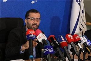 مخالفت مجلس با افزایش قیمت خودرو/ حداقل حقوق در سال آینده ۱۸ میلیون تومان می‌شود