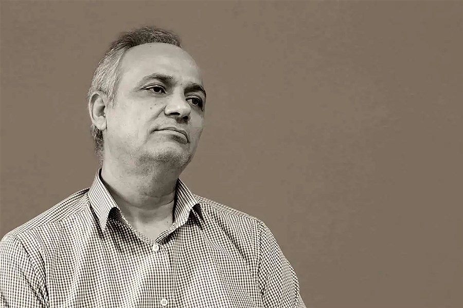 التماس می‌کنم اگر امکان مذاکره با آمریکا هست، شجاعت داشته باشید و پس نزنید