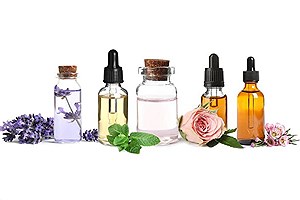 چطور با روغن‌های گیاهی، رشد مو را تقویت کنیم؟