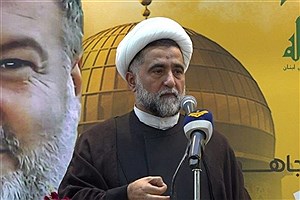 خامنه‌ای تنها رهبر جهان است که مقابل استبداد ایستاده است