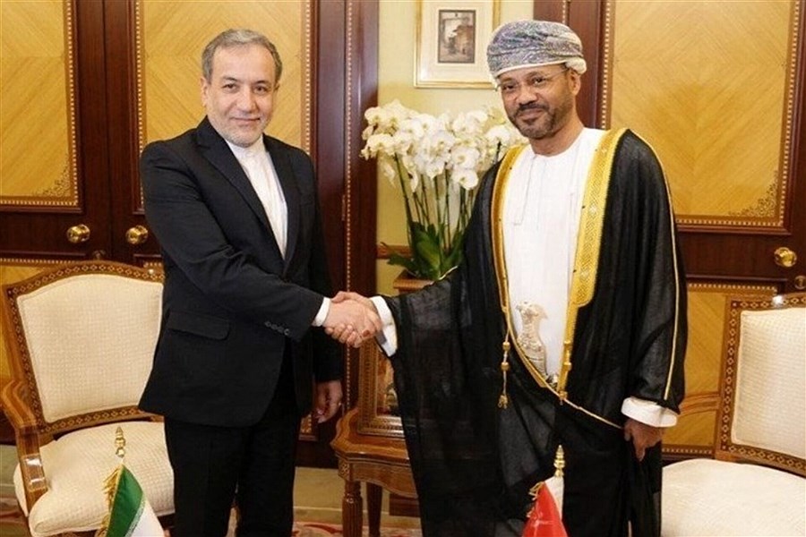 دیپلماسی با چشمان باز؛ حقوقمان خط قرمز است