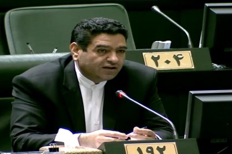تأکید نماینده مجلس بر دسترسی قانونی رسانه‌ها در زمان محدودیت اینترنت