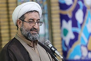 امام جمعه دزفول از عملکرد جهادگونه فرماندار پیشین تقدیر کرد