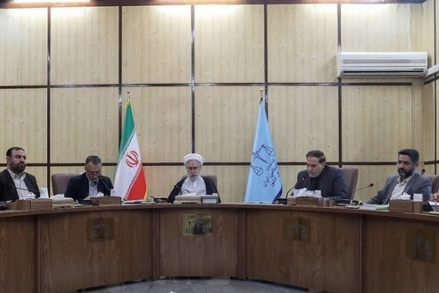 شکستن قداست مراکز علمی در جریان انتخابات مطلقاً قابل قبول نیست