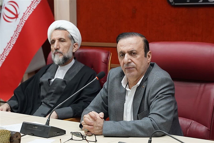 مسجد باید به کانون تصمیم‌سازی اجتماعی در محلات تبدیل شود