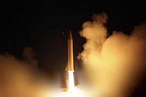 حمله موشکی ایران به پایگاه‌های آمریکا در اردن، بحرین و کویت؛ سپاه از ادامه عملیات خبر داد