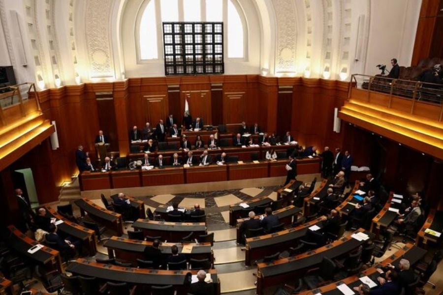 تعویق ۲ ساله انتخابات پارلمانی در لبنان