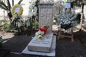 آرسن میناسیان نخستین داروخانه ایران به نام کارون را باز کرد| او از چهره‌های ماندگار نیکوکاری در گیلان است