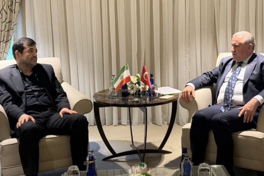 وزاری ورزش ایران و ترکیه با یکدیگر دیدار وگفت‌وگو کردند