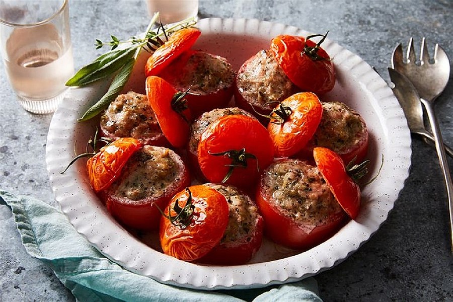 طرز تهیه دلمه گوجه فرنگی؛ پیش غذایی مجلسی و خوشمزه
