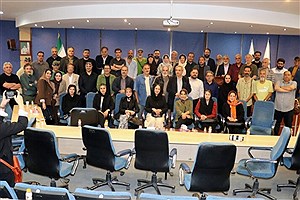 هنرمندان تئاتر در تئاتر شهر گرد هم آمدند