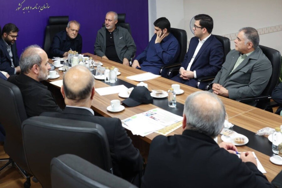رئیس‌جمهور: با آمار نادرست نباید امید جامعه را تضعیف کرد