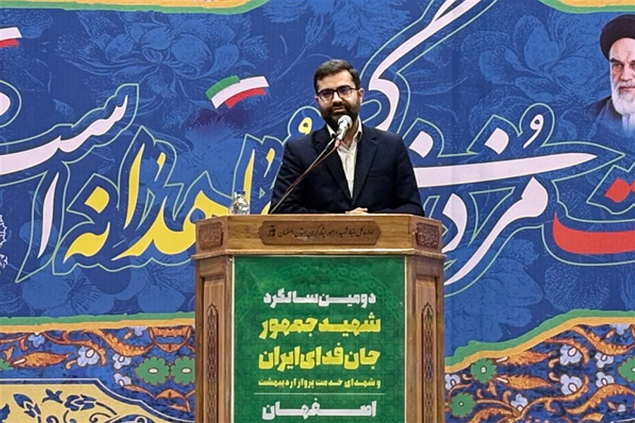 افشاگری تکان‌دهنده از لحظه وداع با پیکر شهید رئیسی؛ استخوان‌هایی که برای مردم پودر شده بود
