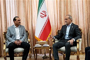 عاصم منیر با پزشکیان دیدار کرد