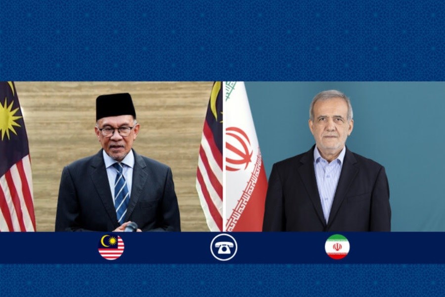 پزشکیان از نخست وزیر مالزی دعوت کرد به تهران سفر کند