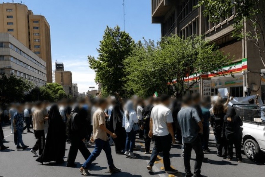 تجمع دانش‌آموزان در چند شهر در اعتراض به تأثیر قطعی معدل در کنکور ۱۴۰۵