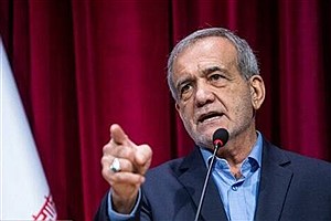 پزشکیان: نه میدان را ترک کرده‌ایم و نه میز مذاکره را